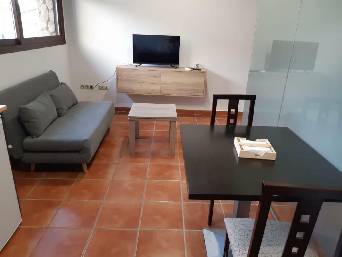Apartamentos Fuente Arriba Poyales Del Hoyo Kültér fotó