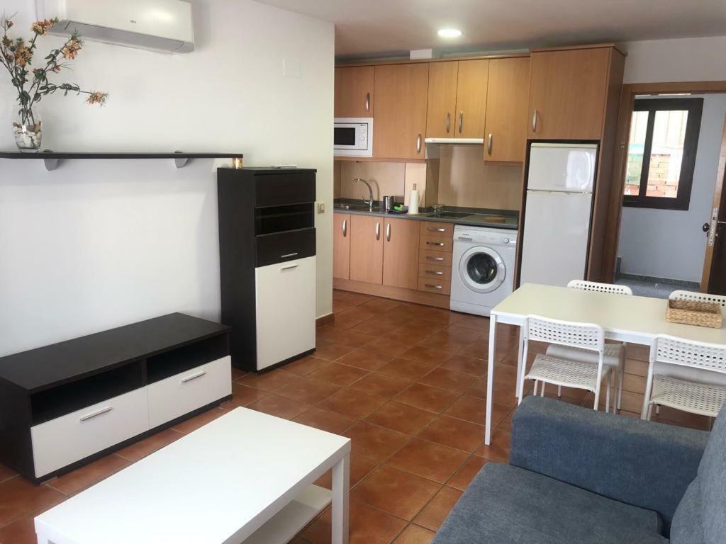 Apartamentos Fuente Arriba Poyales Del Hoyo Kültér fotó